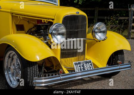1932 Ford 3 Hot Rod mit Fenster Stockfoto
