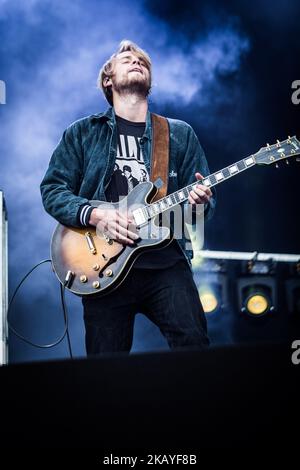 Antonio Greger von Milky Chance spielt live beim Pinkpop Festival 2018 in Landgraaf Niederlande (Foto: Roberto Finizio/NurPhoto) Stockfoto