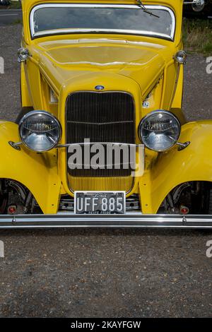 1932 Ford 3 Hot Rod mit Fenster Stockfoto