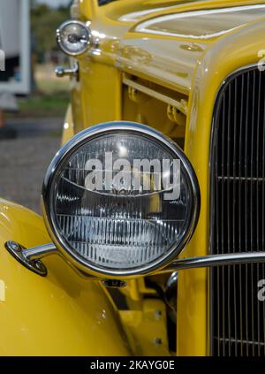 1932 Ford 3 Hot Rod mit Fenster Stockfoto