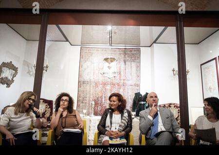 Der Presse präsentiert - Jüdisches Internationales Kulturfestival (23. Bis 27. Juni im jüdischen Viertel von Rom), das Festival jetzt in seiner elften Auflage, Am 19. Juni 2018 in Rom, Italien, eröffnet am Samstagabend die Nacht der Cabbalà, eine weiße Nacht voller Veranstaltungen, darunter Konzerte und Ausstellungen (Jüdisches Museum, Stiftung Museum der Shoah - Casina dei Vallati und große Synagoge für die Öffentlichkeit geöffnet). (Foto von Andrea Ronchini/NurPhoto) Stockfoto