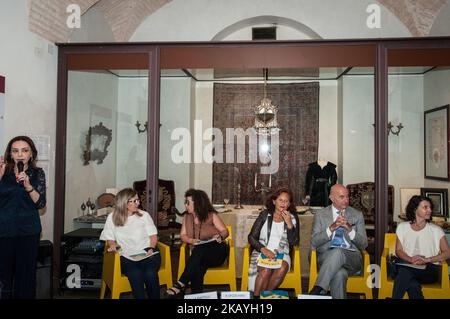 Der Presse präsentiert - Jüdisches Internationales Kulturfestival (23. Bis 27. Juni im jüdischen Viertel von Rom), das Festival jetzt in seiner elften Auflage, Am 19. Juni 2018 in Rom, Italien, eröffnet am Samstagabend die Nacht der Cabbalà, eine weiße Nacht voller Veranstaltungen, darunter Konzerte und Ausstellungen (Jüdisches Museum, Stiftung Museum der Shoah - Casina dei Vallati und große Synagoge für die Öffentlichkeit geöffnet). (Foto von Andrea Ronchini/NurPhoto) Stockfoto