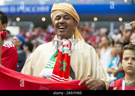 Der marokkanische Fan genießt die Atmosphäre während des Spiels der FIFA-Weltmeisterschaft der Gruppe B 2018 zwischen Portugal und Marokko am 20. Juni 2018 im Luzhniki-Stadion in Moskau, Russland (Foto: Andrew Surma/NurPhoto) Stockfoto