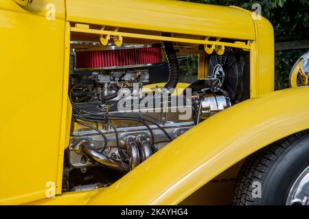 1932 Ford 3 Hot Rod mit Fenster Stockfoto