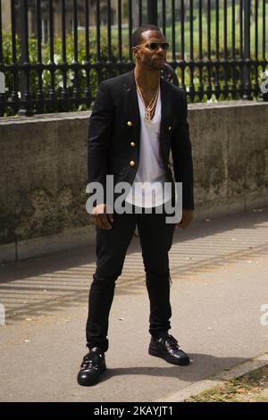 Ein Gast wird am 25. Juni 2019 2018 während der Paris Men's Fashion Week Frühjahr/Sommer - Tag 5 in Paris, Frankreich, gesehen. (Foto von Nataliya Petrova/NurPhoto) Stockfoto