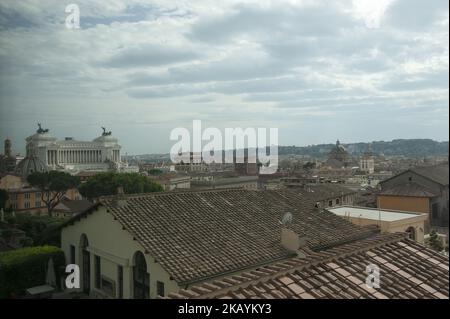 Vittoriano (viktorianisches) nationales Denkmal für Vittorio Emanuele II oder (Mole del) Vittoriano, unzulässigerweise Altare della Patria genannt, nationaler monumentaler Komplex, bewahrt die Altare della Patria, zuerst ein Altar der Göttin Rom und dann auch ein Schrein des unbekannten Soldaten, befindet sich auf dem Platz Venedig in Rom, Italien, Am 28. Mai 2018.(Foto von Omar Bai/NurPhoto) Stockfoto