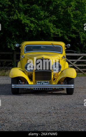 1932 Ford 3 Hot Rod mit Fenster Stockfoto