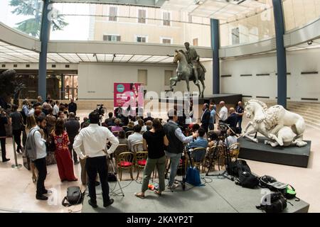 Pressekonferenz zur Präsentation der MIC, der neuen Karte für den Zugang zum System der bürgerlichen Museen in Rom, für diejenigen, die in der Stadt leben und studieren kommt die Mic Revolution, Die neue Karte zum Preis von 5 Euro für 12 Monate ermöglicht am 3. Juli 2018 in Rom, Italien, unbegrenzten Eintritt in alle städtischen Museen (Foto: Andrea Ronchini/NurPhoto) Stockfoto