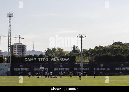 Gesamtansicht des Camp Tito Vilanova während des ersten FC Barcelona Trainings der Vorsaison 2018/2019 in der La Liga in Ciutat Esportiva Joan Gamper, Barcelona am 11. Juli 2018. (Foto von Xavier Bonilla/NurPhoto) Stockfoto