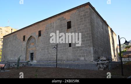 Meydan Madrasa wurde 1700 in Hakkari, Türkei, erbaut. Stockfoto