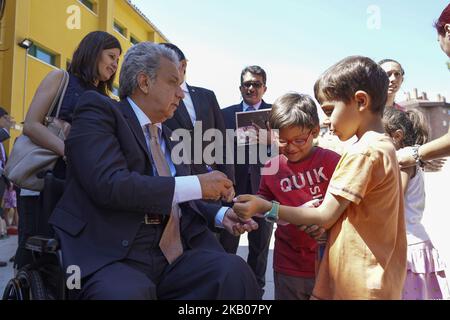 Der Präsident der Republik Ecuador, Lenin Moreno, besucht die Schule Republica de Venezuela in Madrid. Spanien. 27. Juli 2017 (Foto von Oscar Gonzalez/NurPhoto) Stockfoto