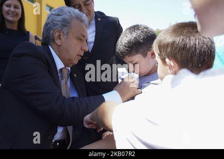 Der Präsident der Republik Ecuador, Lenin Moreno, besucht die Schule Republica de Venezuela in Madrid. Spanien. 27. Juli 2017 (Foto von Oscar Gonzalez/NurPhoto) Stockfoto