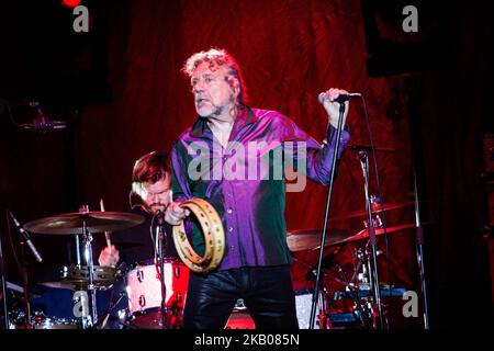 (7/27/2018) der amerikanische Hard-Rock-Sänger und Liedermacher Robert Plant & die sensationellen Space Shifters treten live auf dem Trip Music Festival 2018 der Triennale Mailand Italien auf. (Foto von Roberto Finizio/NurPhoto) Stockfoto