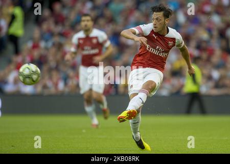 Mesut Ozil von Arsenal in Aktion beim internationalen Champions-Cup-Spiel zwischen Arsenal FC und Chelsea FC im Aviva Stadium in Dublin, Irland, am 1. August 2018 (Foto von Andrew Surma/NurPhoto) Stockfoto