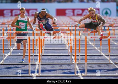 Aurel Manga aus Frankreich und Gregor Traber aus Deutschland im Halbfinale der 110-Meter-Hürden für Männer im Olympiastadion in Berlin bei der Leichtathletik-Europameisterschaft am 10. August 2018. (Foto von Ulrik Pedersen/NurPhoto) Stockfoto