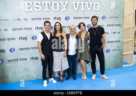 Alejo Sauras, Cristina Plazas, Javier Gutierrez, Anna Castillo und Alfonso Bassave nehmen an der Präsentation von „Estoy Vivo“ während des Festvals in Vitoria, Spanien, Teil. 04. September 2018. (Foto von BorjaB.Hojas/COOLMedia/NurPhoto) Stockfoto