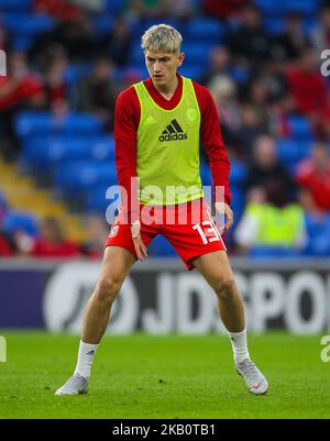 David Brooks aus Wales erwärmt sich während der UEFA Nations League zwischen Wales und der Republik Irland am 06. September 2018 im Cardiff City Stadium in Cardiff. (Foto von Action Foto Sport/NurPhoto) Stockfoto