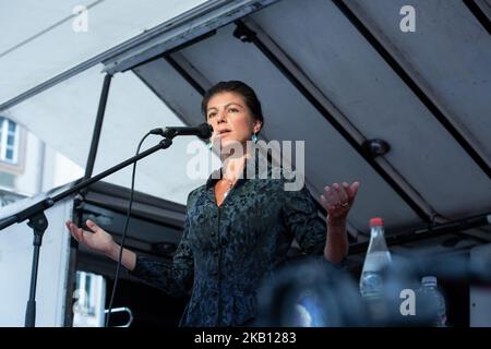 Die Fraktionschef der Linken im Deutschen Bundestag Sahra Wagenknecht sprach auf dem Münchner Marienplatz zu einem Wahlkampf. Die Wahlen finden am 14.. Oktober statt. (Foto von Alexander Pohl/NurPhoto) Stockfoto