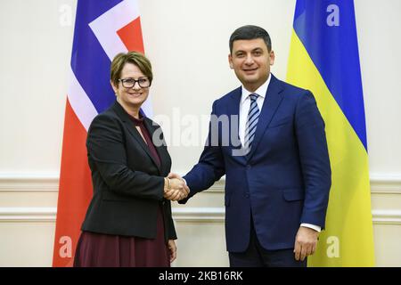 Der ukrainische Premierminister Wolodymyr Groysman und der Präsident des Storting (norwegisches Parlament) Tone Wilhelmsen Troen während des Amtes in Kiew, Ukraine. 18-09-2018 (Foto von Maxym Marusenko/NurPhoto) Stockfoto