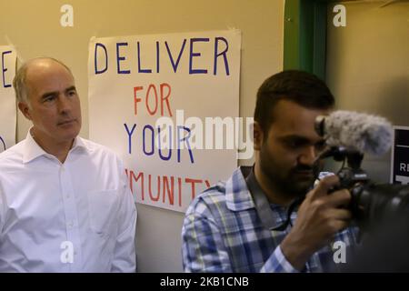 US-Senator Bob Casey (D-PA) bei einer Auftaktveranstaltung zur Unterstützung seiner Wiederwahl in einem Außenbüro in North Philadelphia, PA, am 23. September 2018. (Foto von Bastiaan Slabbers/NurPhoto) Stockfoto