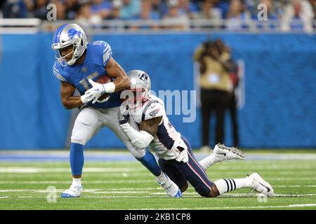 Detroit Lions Eckpfeiler Teez Tabor #31 spielt den Ball gegen New England Patriots Defensive Back Jonathan Jones #31 während der ersten Hälfte eines NFL-Fußballspiels in Detroit, Michigan, USA, am Donnerstag, 23. September 2018. (Foto von Jorge Lemus/NurPhoto) Stockfoto