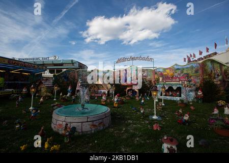 Die Maerchenbahn am ersten Tag der Oktoberfestabfahrt in München, Deutschland, am 22. September 2018. Das Oktoberfest ist das größte Volksfest der Welt. (Foto von Alexander Pohl/NurPhoto) Stockfoto