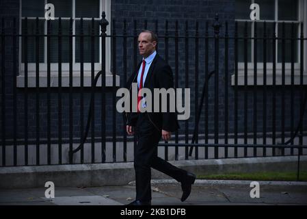 Brexit-Minister Dominic Raab trifft am 24. September 2018 in der Downing Street 10 ein, während er mit Premierministerin Theresa May in London ein Gespräch führt. (Foto von Alberto Pezzali/NurPhoto) Stockfoto