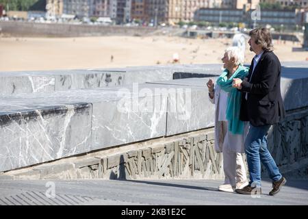 Judi Dench, Trevor Nunn nehmen an der Fotoschau „Red Joan“ während des San Sebastian International Film Festival 66. am 25. September 2018 in San Sebastian, Spanien, Teil. (Foto von Manuel Romano/NurPhoto) Stockfoto