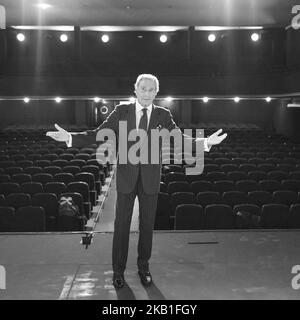 Der Schauspieler Arturo Fernandez präsentiert die Performance ALTA SEDUCCION in Madrid. Spanien. 26. September 2018 (Foto von Oscar Gonzalez/NurPhoto) Stockfoto