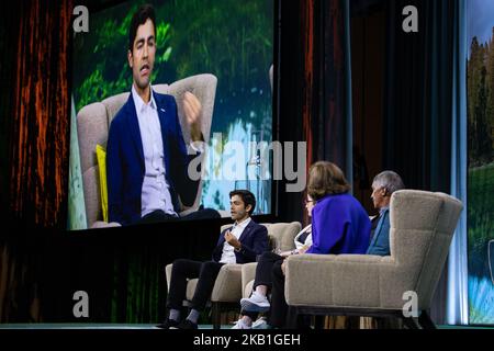 Adrian Grenier, Schauspieler, Filmemacher, Sozialfürsprecher, spricht über den Schutz kritischer Wassersysteme beim Klimagipfel im Rahmen der Dreamforce-Konferenz, 27. September 2018 im Civic Center, San Francisco, CA (Foto von Khaled Sayed/NurPhoto) Stockfoto