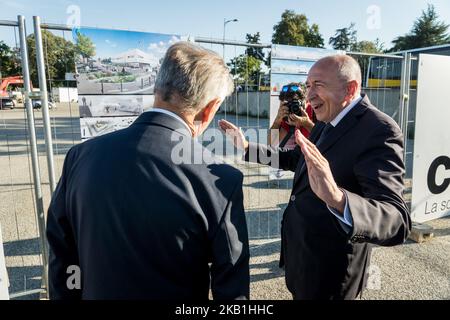 Innenminister Gérard Collomb legt am 28. September 2018 den Grundstein für die künftige Polizeistation in Bourgoin Jallieu, Frankreich. (Foto von Nicolas Liponne/NurPhoto) Stockfoto