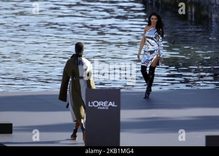 Cheryl besucht Le Defile L'Oreal Paris im Rahmen der Paris Fashion Week Womenswear Spring/Summer 2019 am 30. September 2018 in Paris, Frankreich. (Foto von Mehdi Taamallah / NurPhoto) Stockfoto