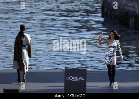 Cheryl besucht Le Defile L'Oreal Paris im Rahmen der Paris Fashion Week Womenswear Spring/Summer 2019 am 30. September 2018 in Paris, Frankreich. (Foto von Mehdi Taamallah / NurPhoto) Stockfoto