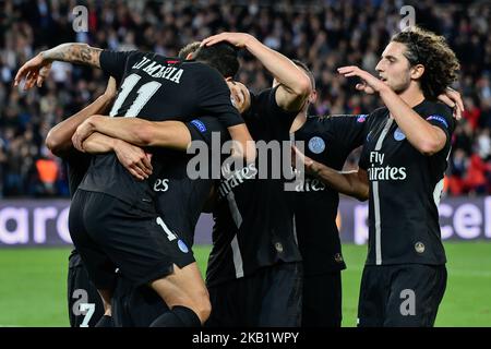 Edison Roberto Cavani #9,Angel Di Maria #11,Adrien Rabiot #25 der PSG feiern während des UEFA Champions' League Fußballspiels Paris Saint Germain (PSG) gegen Red Star Belgrad am 3. Oktober 2018 im Parc des Princes-Stadion in Paris. (Foto von Julien Mattia/NurPhoto) Stockfoto