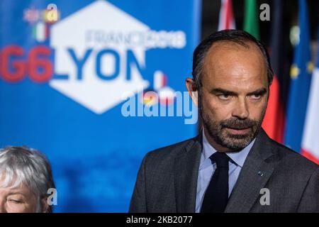 Der französische Premierminister und Interims-Innenminister Edouard Philippe wartet auf die Ankunft von G6 Ministern am 8. Oktober 2018 in Lyon während des Gipfels der Innenminister Frankreichs, Deutschlands, des Vereinigten Königreichs, Spaniens, Italiens und Polens im Jahr G6. Die Innenminister der G6 europäischen Länder trafen sich zu einem Treffen, um die internationale Zusammenarbeit in Migrationsfragen und die Bekämpfung des Terrorismus zu erörtern. (Foto von Nicolas Liponne/NurPhoto) Stockfoto