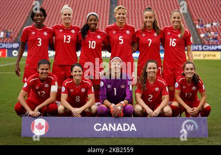 Back Row:- Kadeisha Buchanan, Sophie Schmidt, Ashley Lawrence, Rebecca Quinn, Julia Grosso und Janine Beckie aus Kanada. Erste Reihe:- Christine Sinclair, Diana Matheson, Stephanie, Allysha Chapman und Jessie Fleming aus Kanada. Während des Halbfinalmatches der CONCACAF Women's Championship zwischen Panama und Kanada im Toyota Stadium in Frisco, Texas, am 14. Oktober 2018. (Foto von Action Foto Sport/NurPhoto) Stockfoto