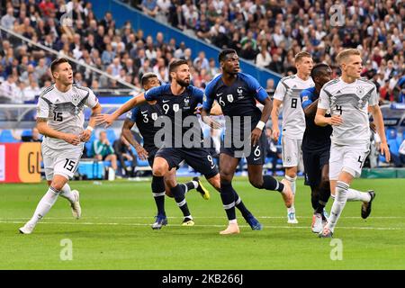 Paul Pogba #6 und Olivier Giroud #9 (FRA) während des Nation League-Spiels zwischen Frankreich und Deutschland im französischen Stadion am 16. Oktober 2018 in Paris, Frankreich. (Foto von Julien Mattia/NurPhoto) Stockfoto