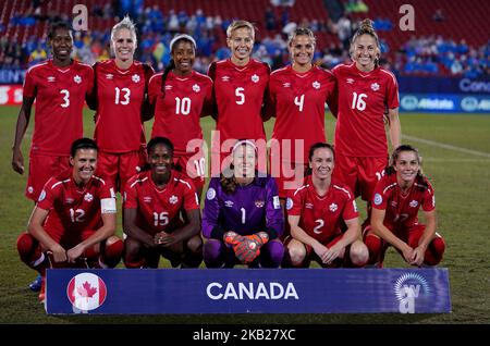 Frisco - 17. OKTOBER: 2018 Back Row:- Kadeisha Buchanan, Sophie Schmidt, Ashley Lawrence, Rebecca Quinn, Shelina Zadorsky und Janine Beckie aus Kanada. Vordere Reihe:- Christine Sinclair, Nichelle Prince, Stephanie Labbe, Allsha Chapman und Jessie Fleming aus Kanada. Während des CONCACAF Women's Championship Final Match zwischen den USA und Kanada im Toyota Stadium, Frisco am 17. Oktober 2018 (Foto by Action Foto Sport/NurPhoto) Stockfoto