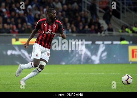 Tiemoue' Bakayoko #14 von AC Milan in Aktion während der Serie Ein Spiel zwischen dem FC Internazionale und AC Milan im Stadio Giuseppe Meazza am 21. Oktober 2018 in Mailand, Italien. (Foto von Giuseppe Cottini/NurPhoto) Stockfoto