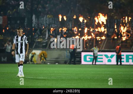 Dimitris Pelkas Walking (PAOK) während des FC Aris und des FC PAOK Spiels für die Superliga Griechenland, die erste Kategorie in Thessaloniki, Griechenland, am 21. Oktober 2018. Das Spiel fand im Kleanthis Vikelides Stadium oder im Charilaou Stadium, dem Heimstadion des FC Aris, statt. Zuerst erzielte Aris in der 2' min mit Mateo Garcia und dann Aleksandar Prijovic für PAOK traf eine Strafe in der 36' und dann in 84'. Nach diesem Sieg behielt der FC PAOK seinen 1.. Platz in der griechischen Meisterschaft. PAOK gewann 2:1. (Foto von Nicolas Economou/NurPhoto) Stockfoto