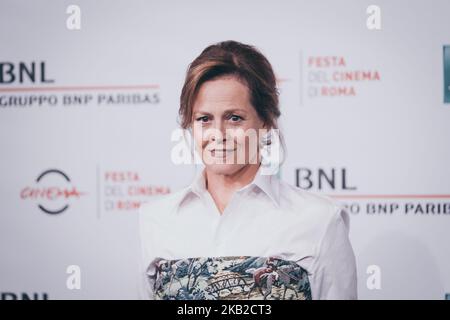 Sigourney Weaver nimmt am 24. Oktober 2018 im Auditorium Parco della Musica in Rom, Italien, an einer Fotocolalle während des Rom Film Fest 13. Teil. (Foto von Luca Carlino/NurPhoto) Stockfoto