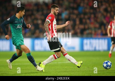 Eindhoven, Niederlande. Oktober 24. 2018 Gaston Pereiro vom PSV Eindhoven beim UEFA Champion League Group B Spiel zwischen PSV Eindhoven und Tottenham Hotspur am 24. Oktober 2018 im Phillips Stadium, Eindhoven, Niederlande. (Foto von Action Foto Sport/NurPhoto) Stockfoto