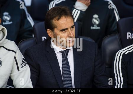 Julen Lopetegui aus dem spanischen Real Madrid während des Fußballspiels „El Classico“ der spanischen Meisterschaft La Liga zwischen dem FC Barcelona und Real Sociedad am 28. Oktober 2018 im Stadion Camp Nou in Barcelona, Spanien. (Foto von Xavier Bonilla/NurPhoto) Stockfoto
