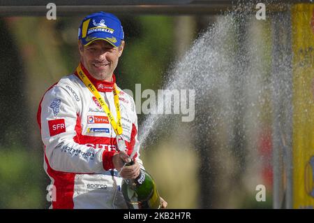 Der französische Fahrer, Sebastien Loeb von Citren Total Abu Dhabi WRT, feierte seinen Sieg bei der Siegerehrung am letzten Tag der WRC-Rallye Racc Catalunya, am 28. Oktober 2018 in Salou, Spanien. (Foto von Joan Cros/NurPhoto) Stockfoto