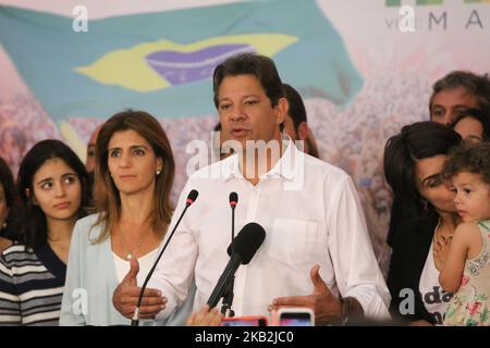 Der Kandidat, der bei den Präsidentschaftswahlen in Brasilien besiegt wurde, Fernando Haddad, hält nach Abschluss der Umfragen in São Paulo eine Rede. 28. Oktober 2018. (Foto von Fabio Vieira/FotoRua/NurPhoto) Stockfoto