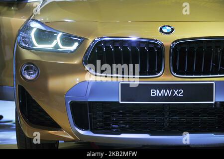 Offizielle Präsentation des neuen BMW X am 31. Oktober 2018 in Jakarta. Dieser neu eingetroffenen SUV trägt einen 1,499 ccm Turbo 3-Zylinder-Motor mit 7-Gang-Doppelgetriebe-Kupplung. Die Leistung brachte 140 ps und 220 Nm Drehmoment. X2 selbst ergänzt die BMW SUV-Linie, die derzeit bis X1, X3 und X5 besetzt ist. (Foto von Dasril Roszandi/NurPhoto) Stockfoto