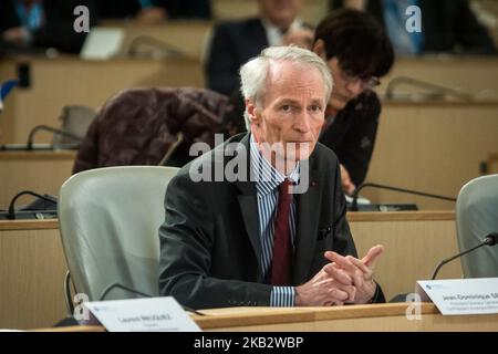 Dominique Sénard während der ersten Ausgabe der regionalen Treffen der Luft- und Raumfahrtindustrie im Regionalhotel Auvergne Rhône-Alpes in Lyon, Frankreich, am 5. November 2018. An der Veranstaltung nahmen Didier Katzenmayer, Director of Industrial Affairs bei Airbus Operations SAS, Jean Dominique Sénard, President von Michelin, Eric Trappier, CEO von Dassault Aviation und President von GIFAS, und Laurent Wauquiez, President der Region Auvergne-Rhône-Alpes, Teil. (Foto von Nicolas Liponne/NurPhoto) Stockfoto