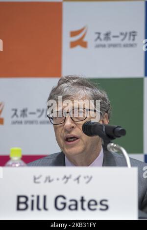 Bill Gates, Co-Vorsitzender der Bill & Melinda Gates Foundation, hält eine Rede während einer Pressekonferenz am 09. November 2018 in Tokio, Japan. Die Japan Sports Agency und die Bill and Melinda Gates Foundation haben eine neue Partnerschaft angekündigt, um die Dynamik der Olympischen und Paralympischen Spiele Tokio 2020 zu nutzen, um mit der Kampagne „Unsere globalen Ziele“ im Jahr 2019 das Bewusstsein für die Ziele nachhaltiger Entwicklung (SDGs) zu erhöhen. Der Ko-Vorsitzende der Bill & Melinda Gates Foundation hält eine Rede während einer Pressekonferenz am 09. November 2018 in Tokio, Japan. Die Japan Sports Agency Stockfoto