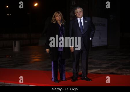 Der Präsident des Europäischen Parlaments, Antonio Tajani, und seine Frau besuchen ein Staatsessen und besuchen die Picasso-Ausstellung im Rahmen der Feierlichkeiten zum 100.. Jahrestag des Waffenstillstands vom 11. November 1918, der den Ersten Weltkrieg beendete. (Foto: Mehdi Taamallah / NurPhoto) (Foto: Mehdi Taamallah/NurPhoto) Stockfoto