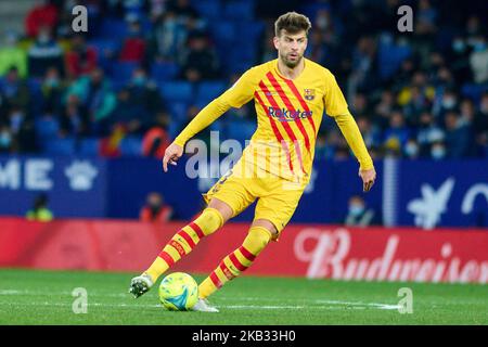 Barcelona, Spanien. 13.. Februar 2022. 13.. Februar 2022; RCDE-Stadion; Barcelona; Spanien; Primera-Division; Laliga Santander 2021 - 2022; Espanyol vs FC Barcelona Barça; Gerard Pique (Barça) 900/Cordon Press Credit: CORDON PRESS/Alamy Live News Stockfoto